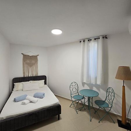Sea And Sun Aprtment Eilat Apartment Bagian luar foto